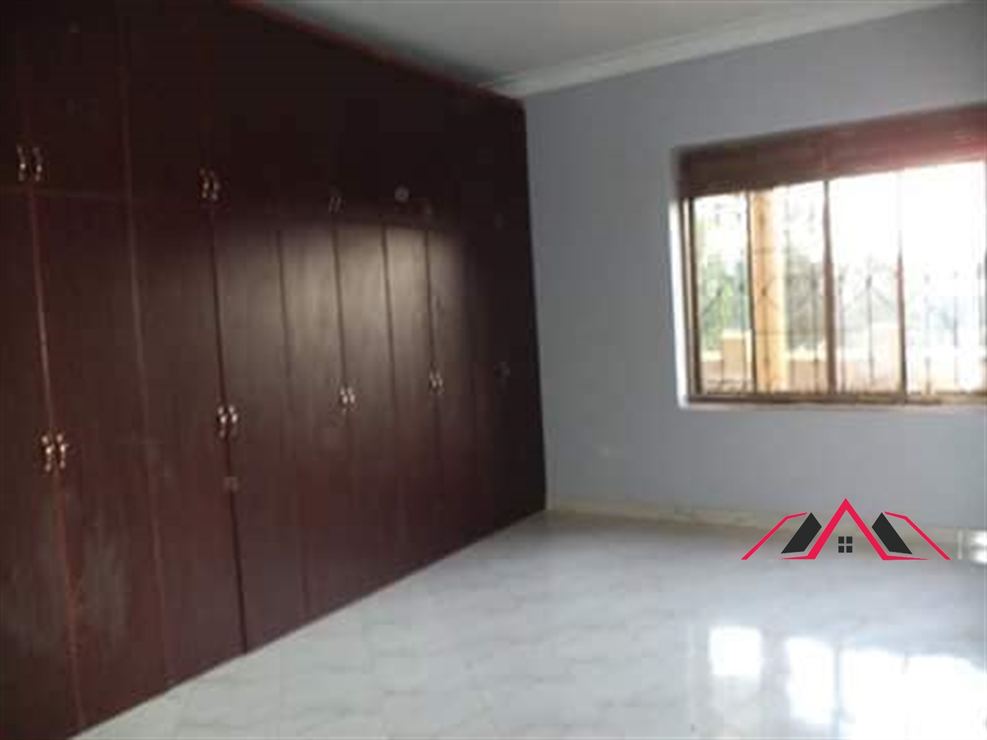 Semi Detached for rent in Kisaasi Kampala