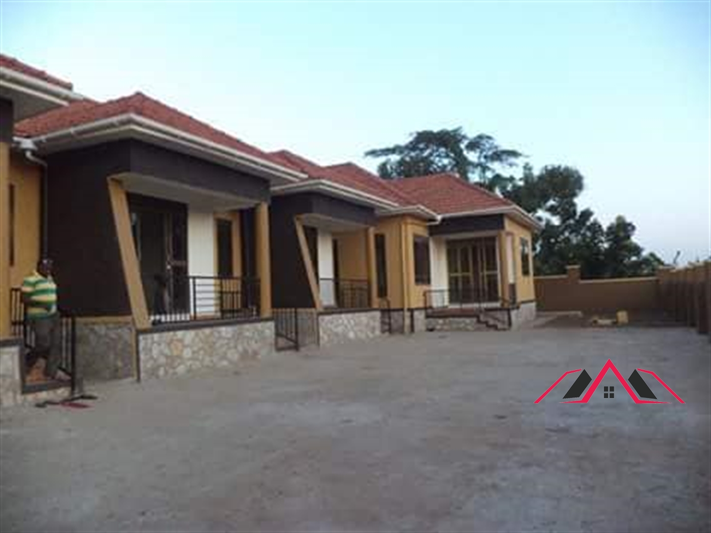 Semi Detached for rent in Kisaasi Kampala