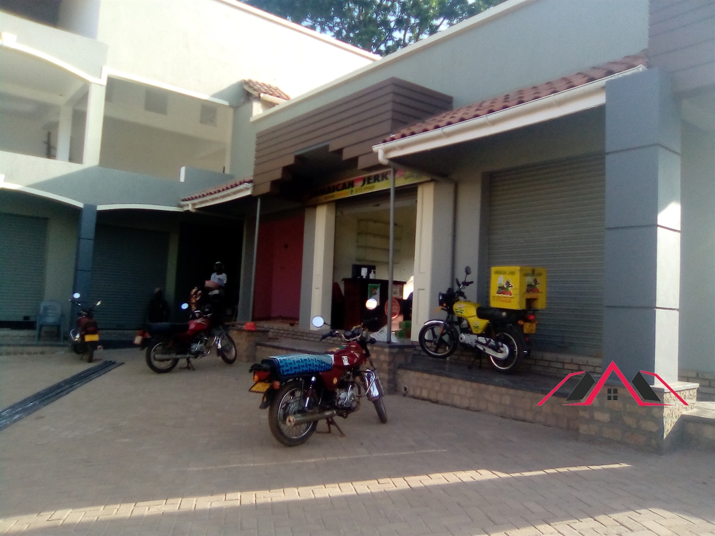 Shop for rent in Naalya Kampala