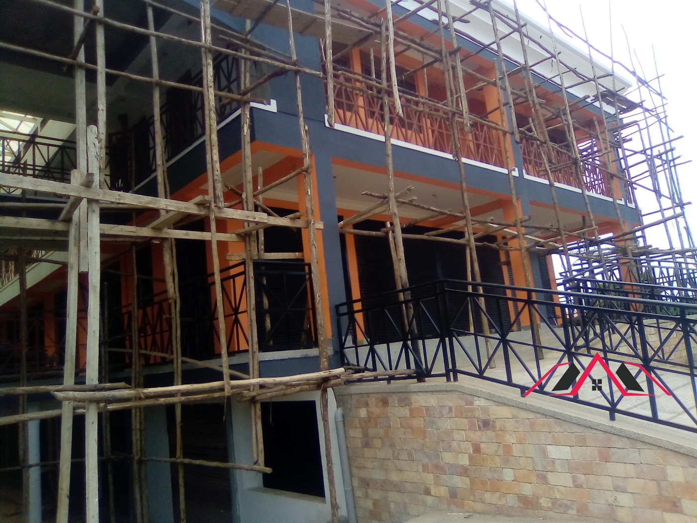 Shop for rent in Kiwaatule Kampala