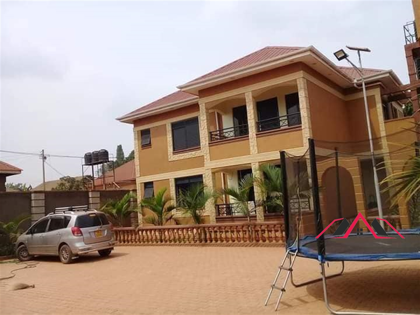 Semi Detached for rent in Mpererewe Kampala