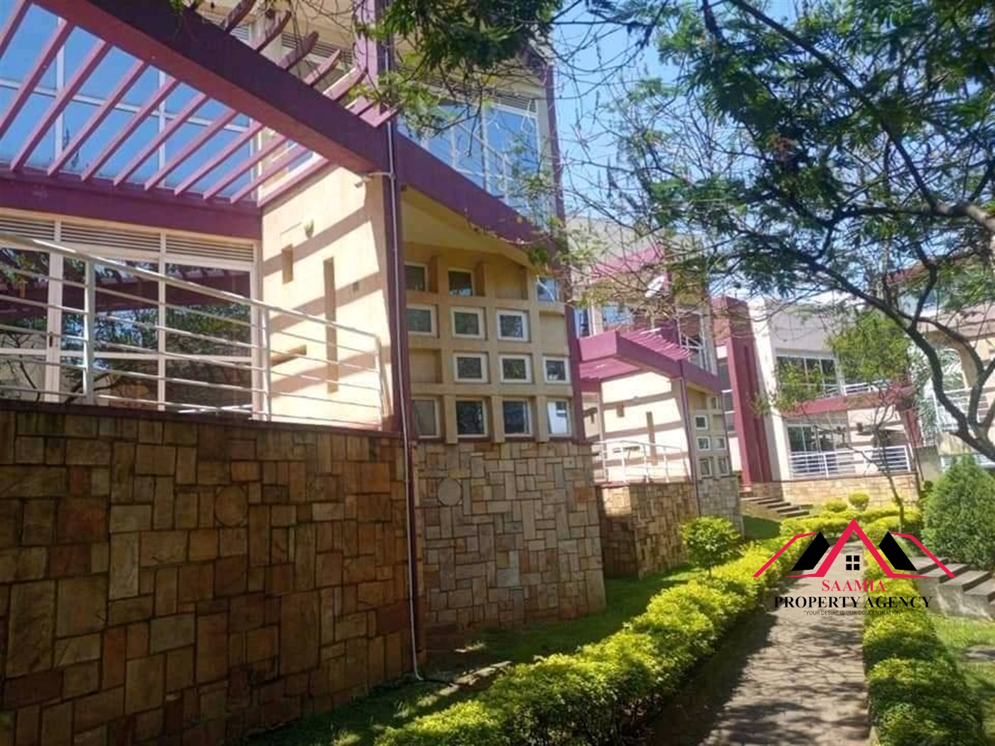 Storeyed house for rent in Mbuya Kampala