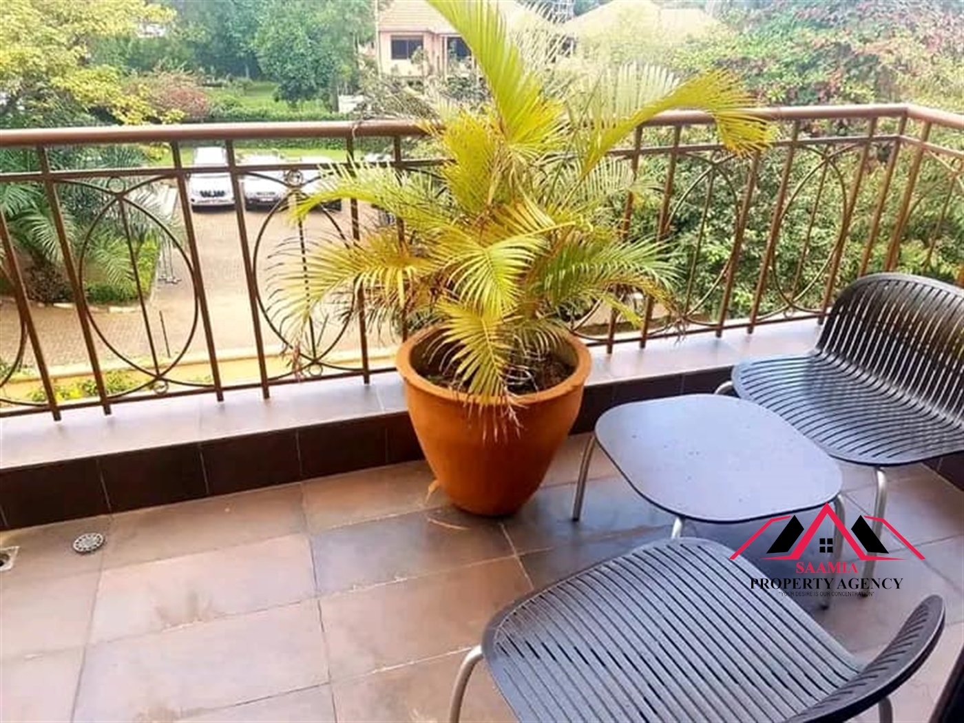 Bungalow for rent in Bugoloobi Kampala