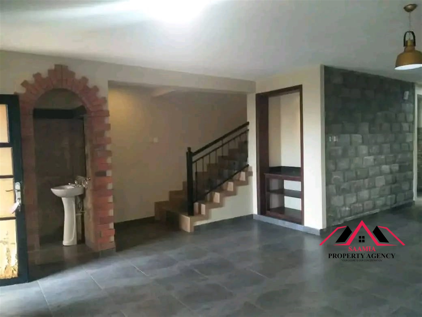 Town House for rent in Lubowa Kampala