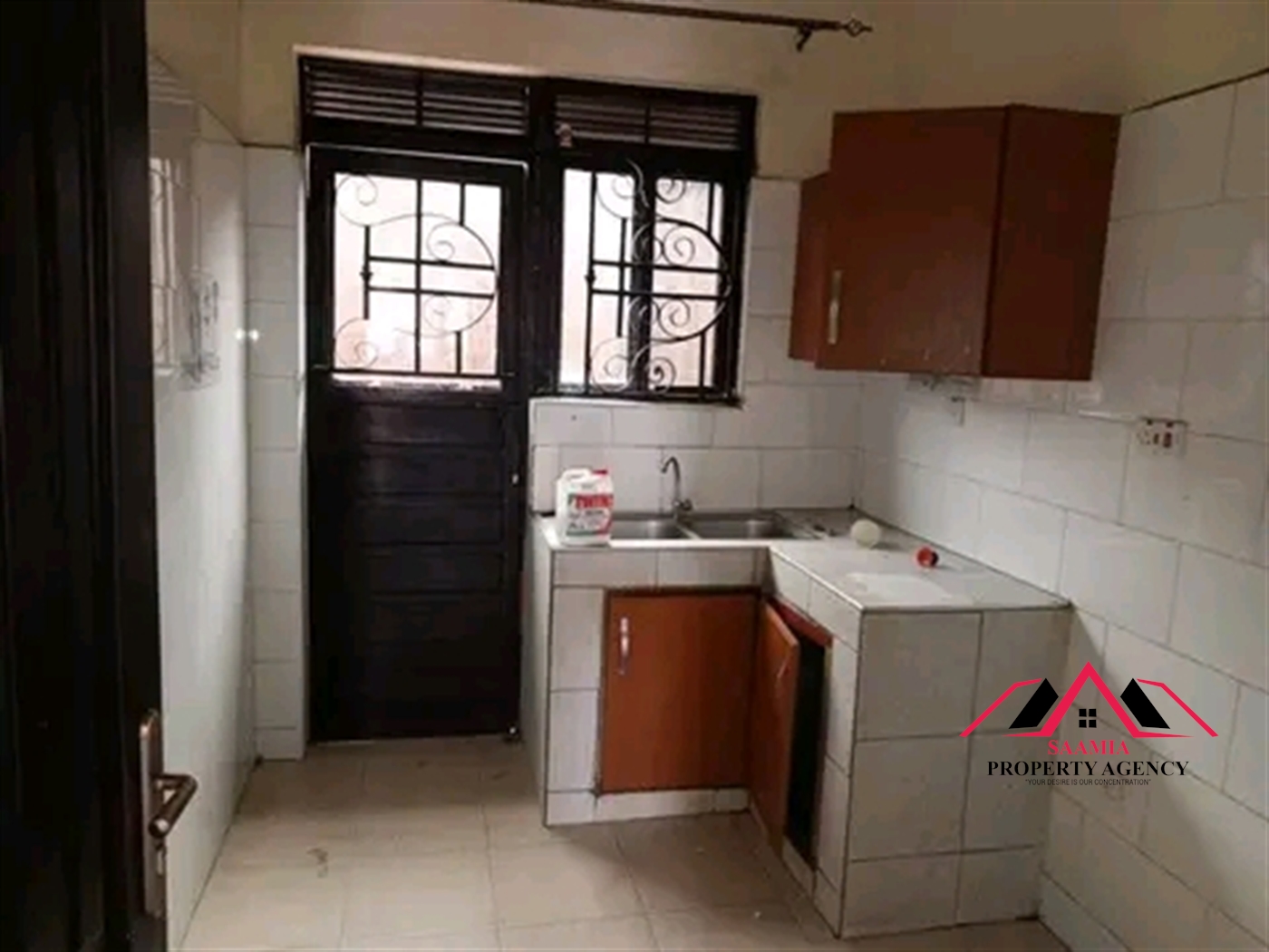 Semi Detached for rent in Bweyogerere Wakiso