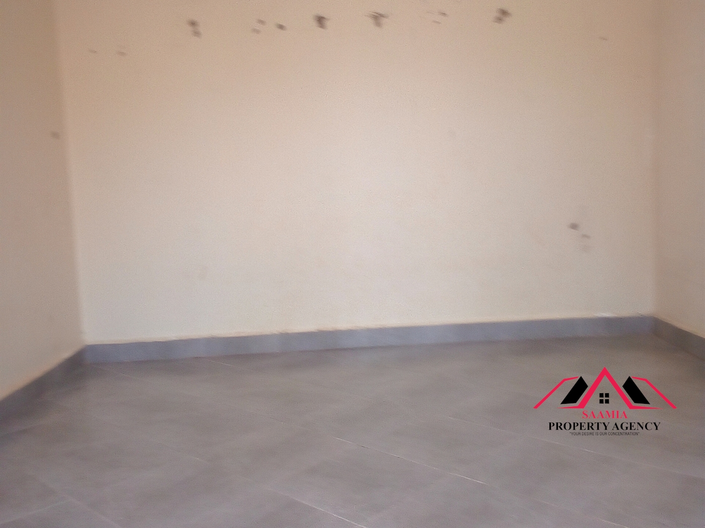 Shop for rent in Kiwaatule Kampala