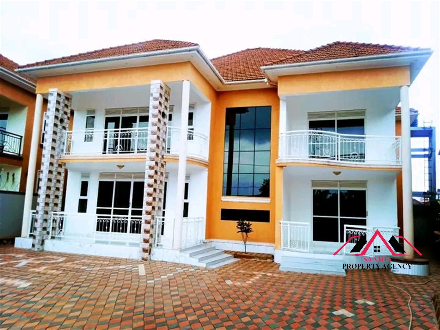 Mansion for rent in Kira Wakiso