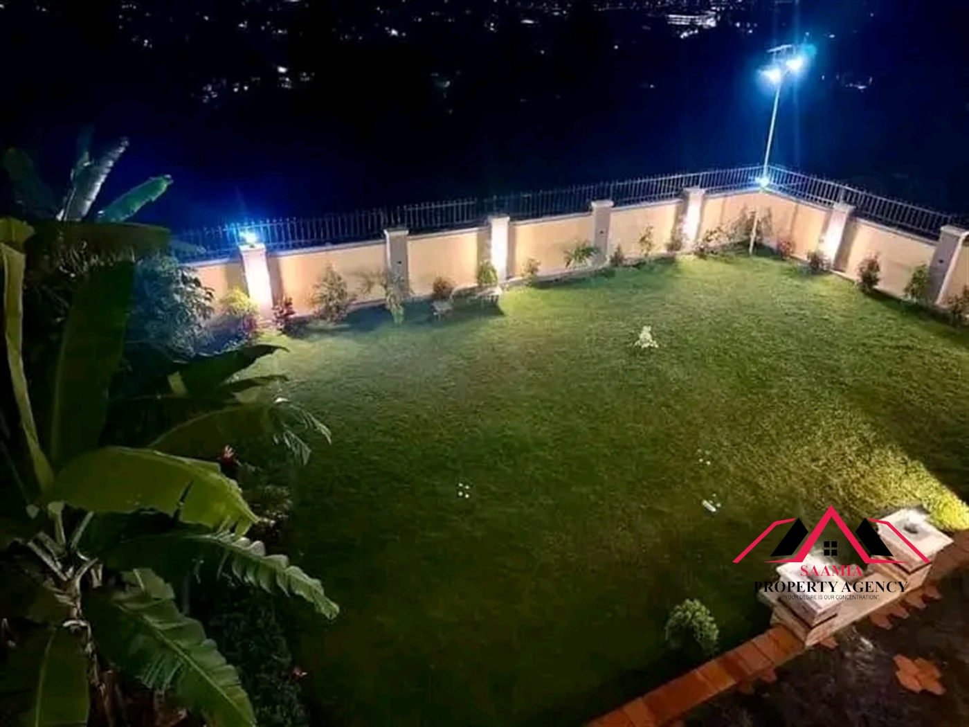 Mansion for sale in Bwebajja Kampala