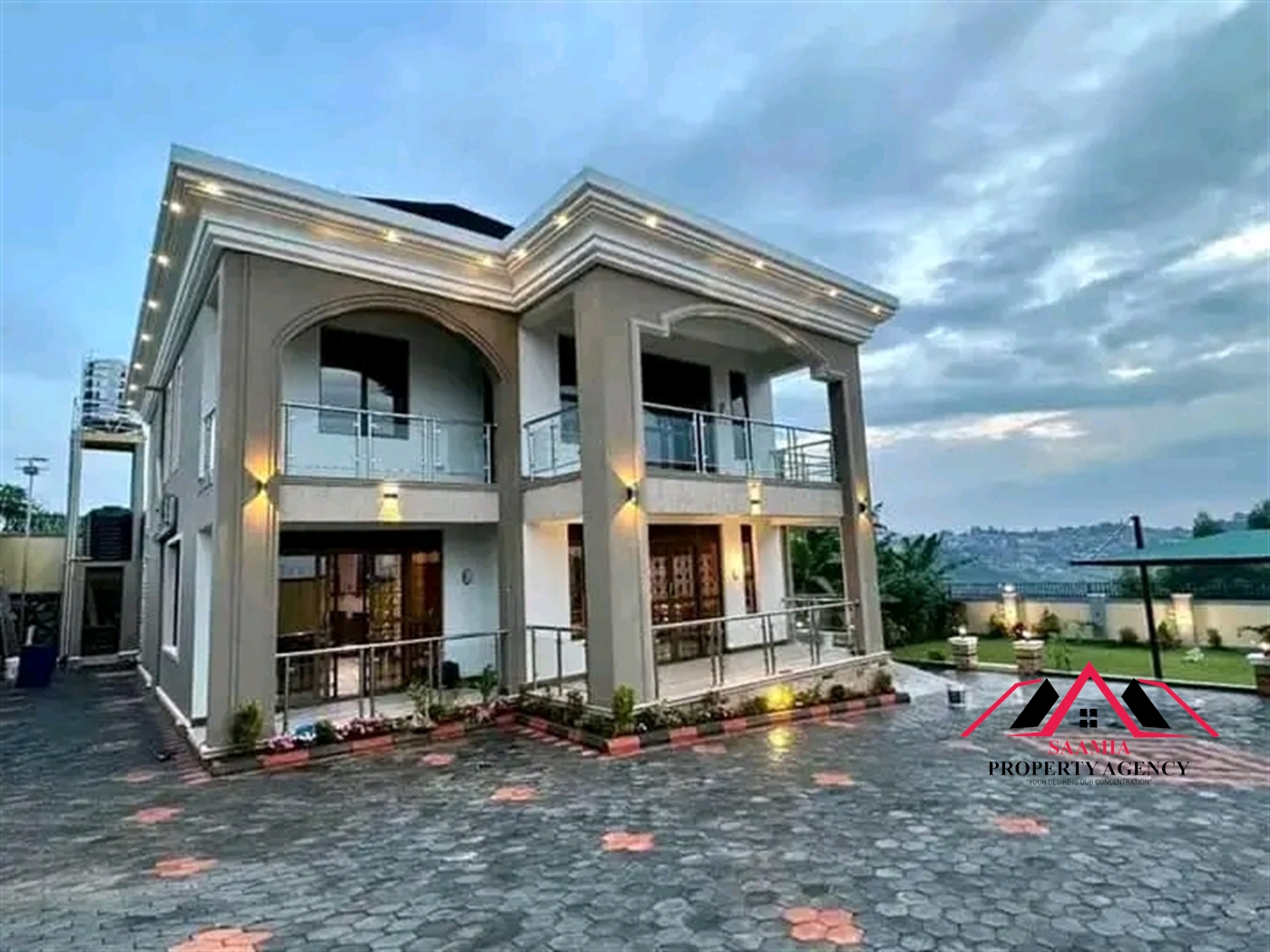 Mansion for sale in Bwebajja Kampala