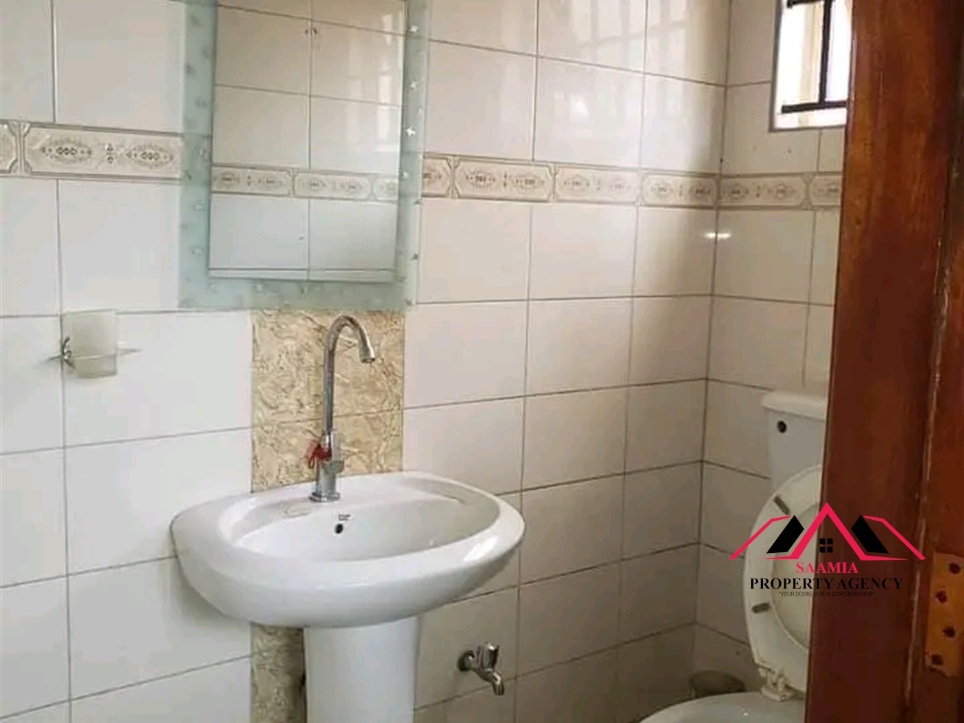 Semi Detached for rent in Salaama Kampala