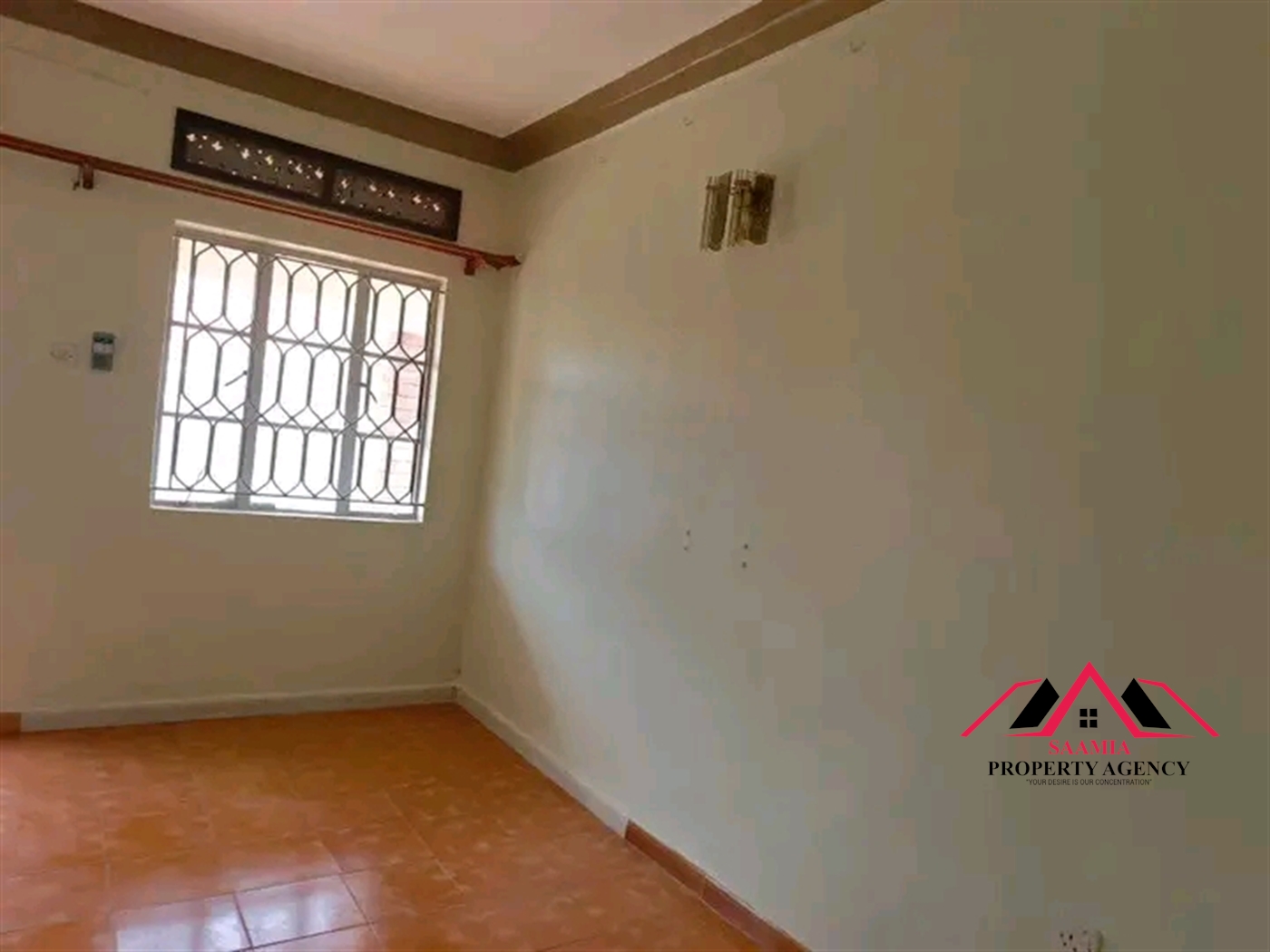 Bungalow for rent in Kiwaatule Kampala