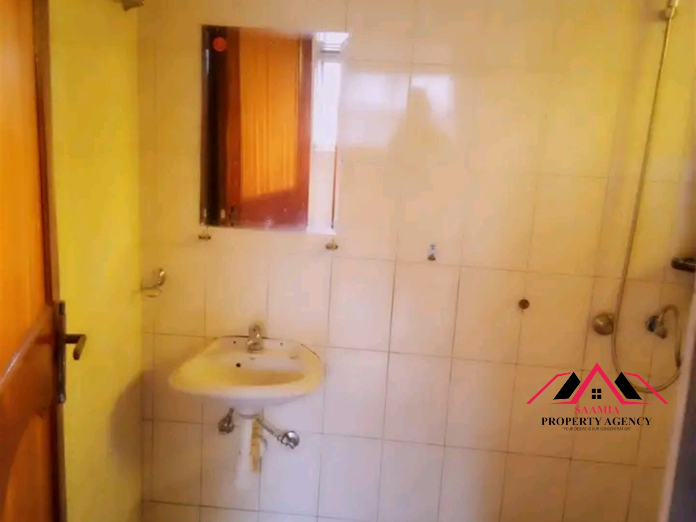 Semi Detached for rent in Kyaliwajjala Kampala