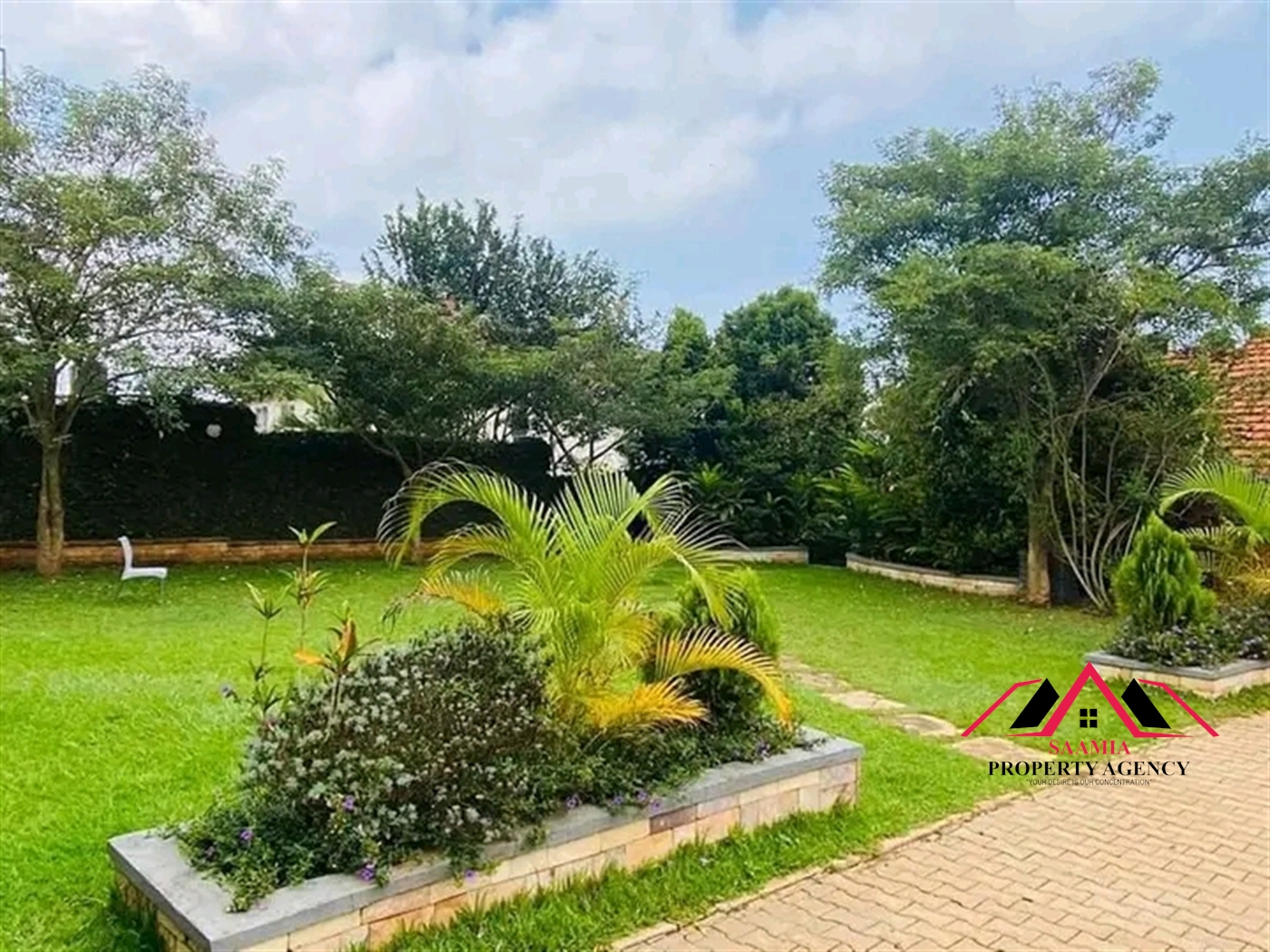 Bungalow for sale in Mutungo Kampala