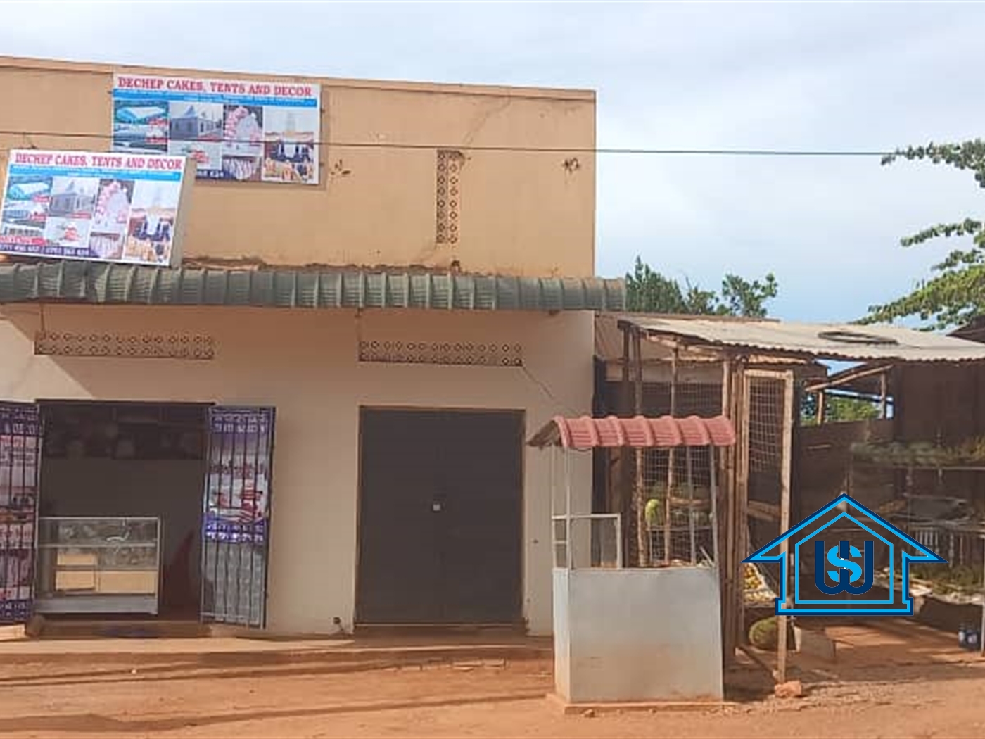 Shop for sale in Kira Wakiso