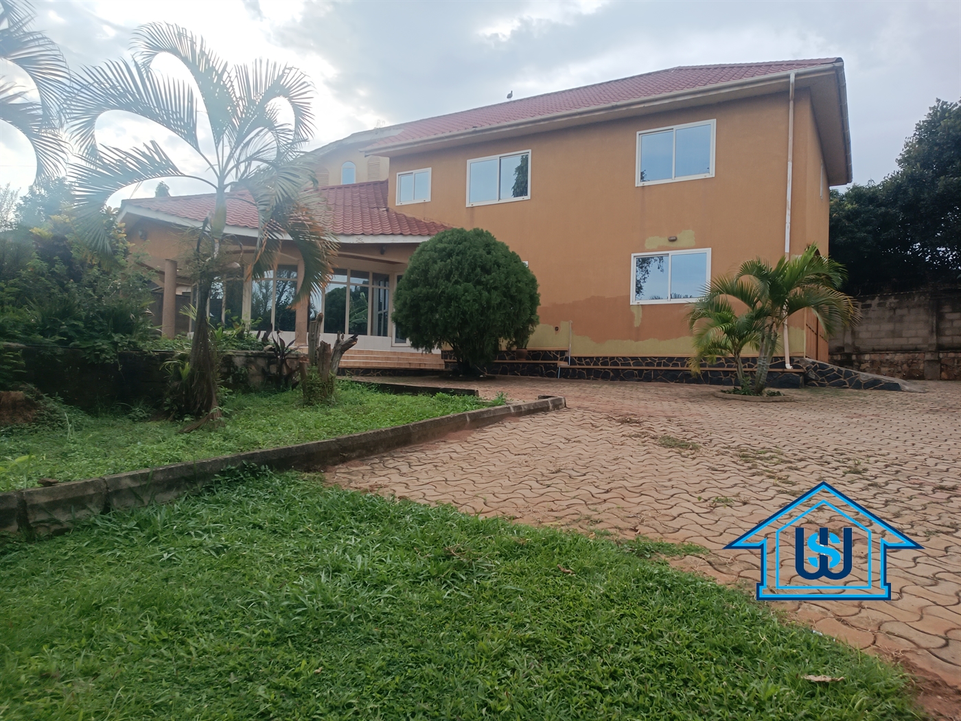 Storeyed house for sale in Kulambilo Kampala