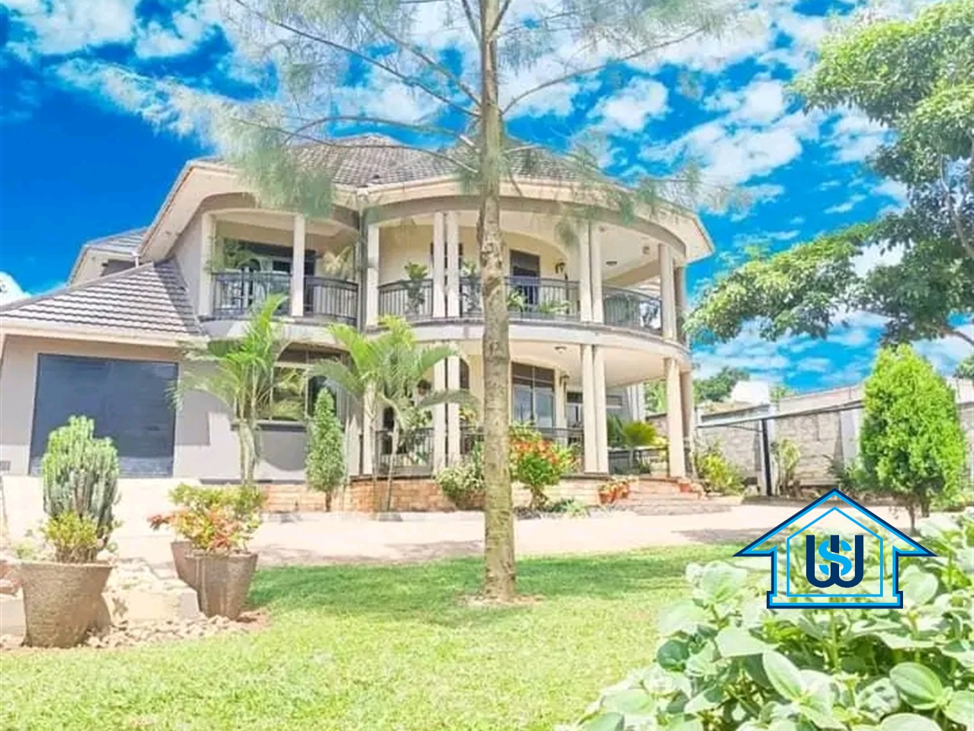 Mansion for sale in Komamboga Kampala