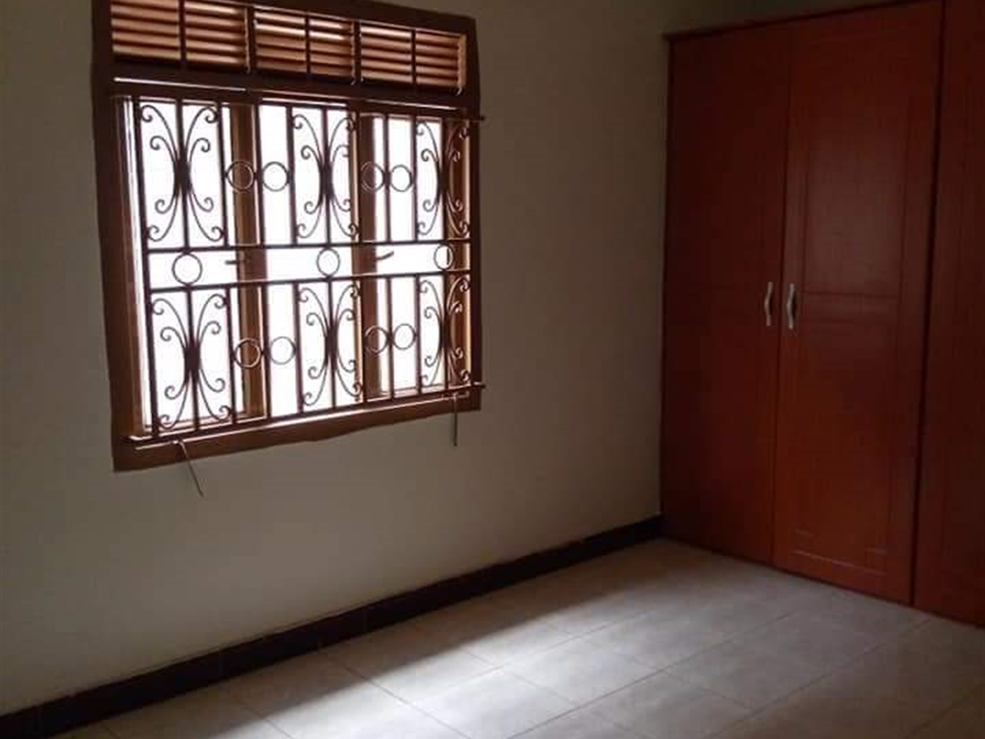 Semi Detached for rent in Lutete Wakiso