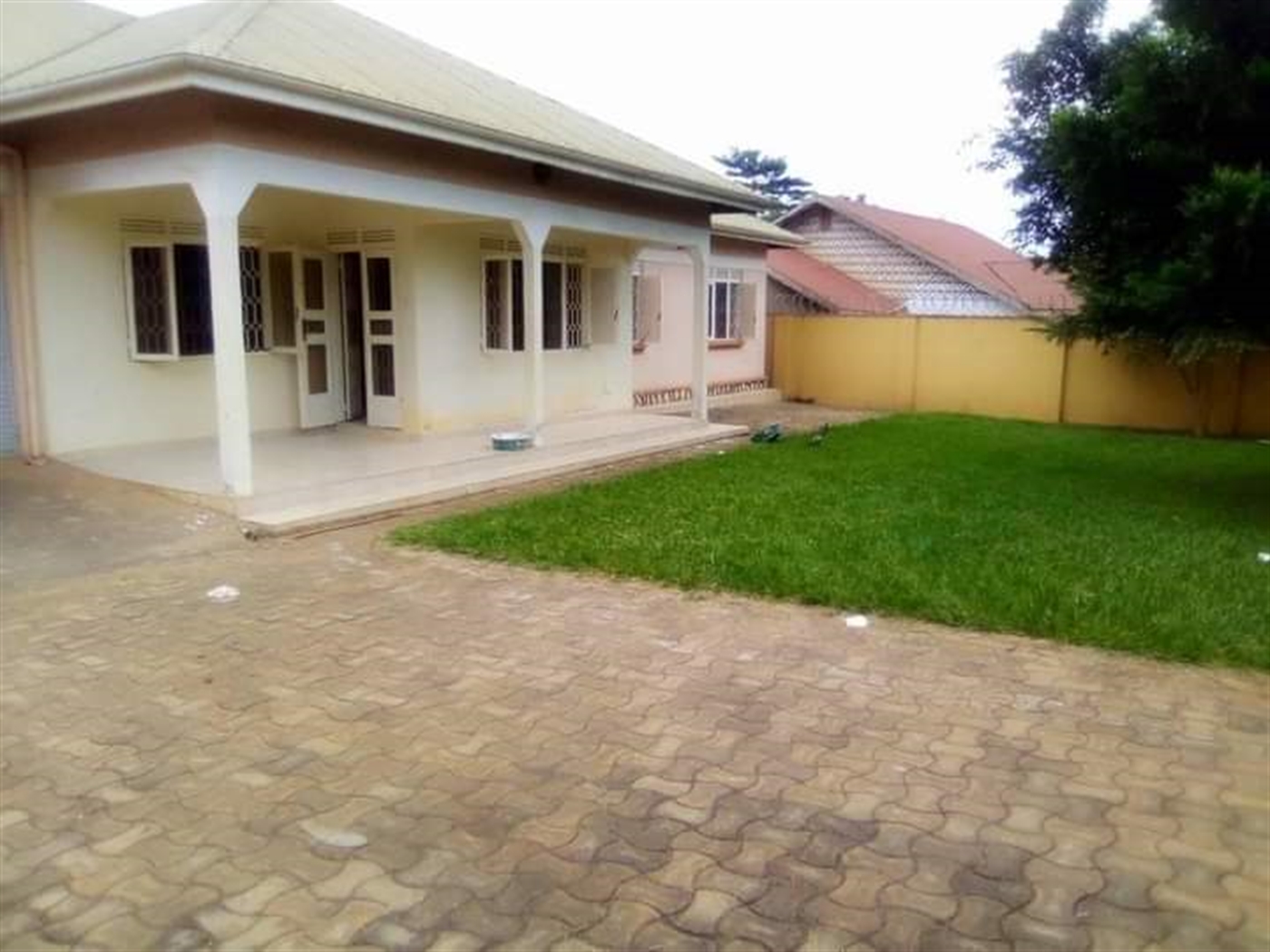 Bungalow for rent in Namugongo Wakiso