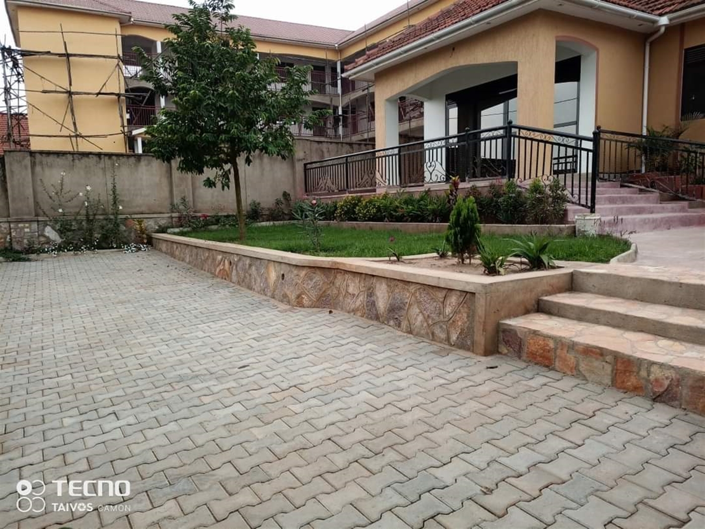 Bungalow for rent in Kira Wakiso