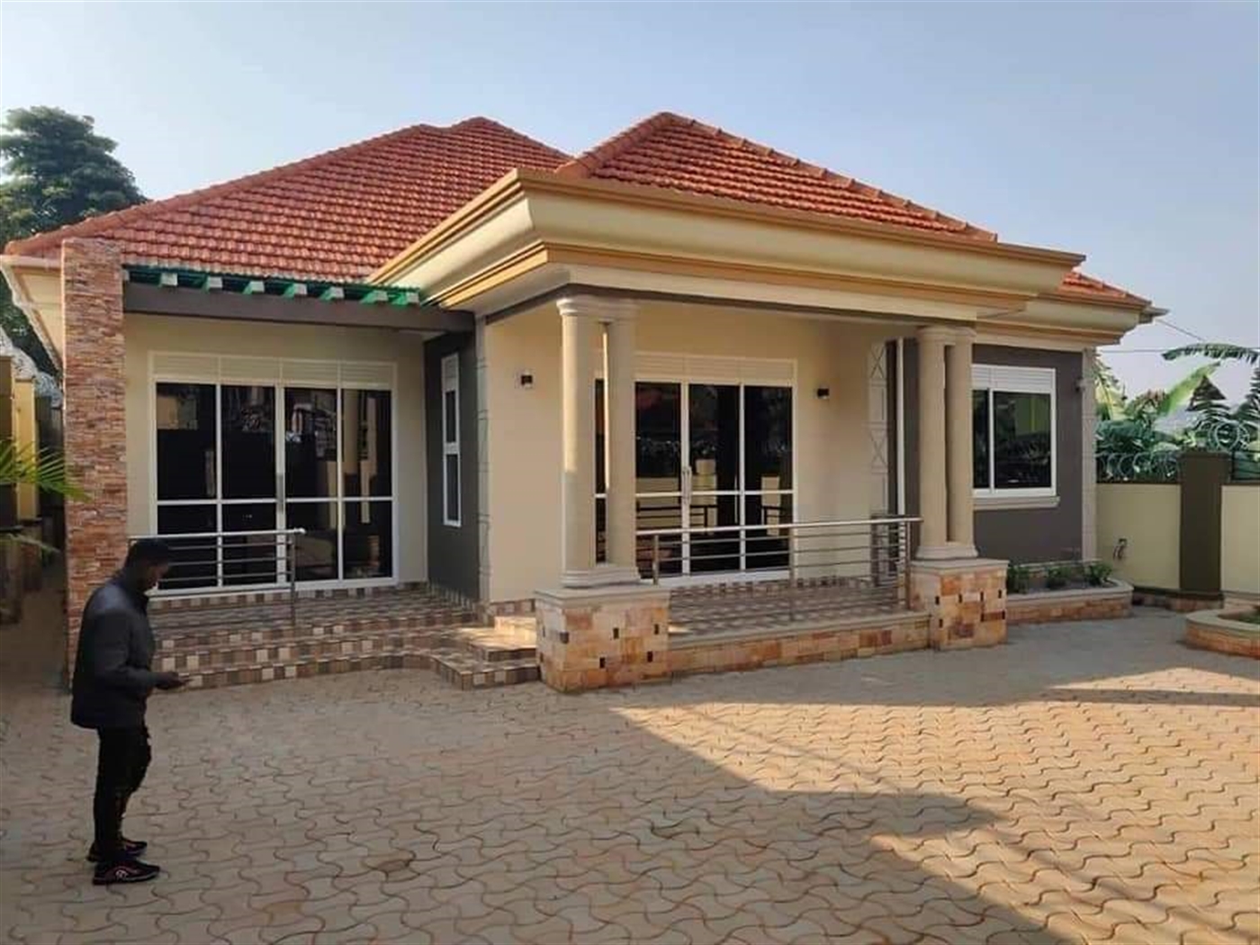 Bungalow for sale in Kitende Kampala