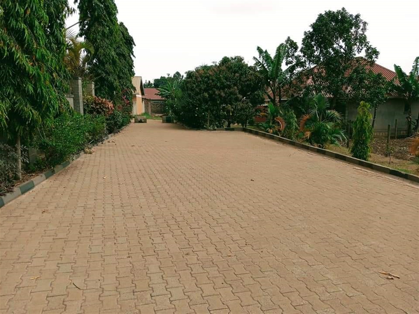 Bungalow for sale in Bweyogerere Wakiso