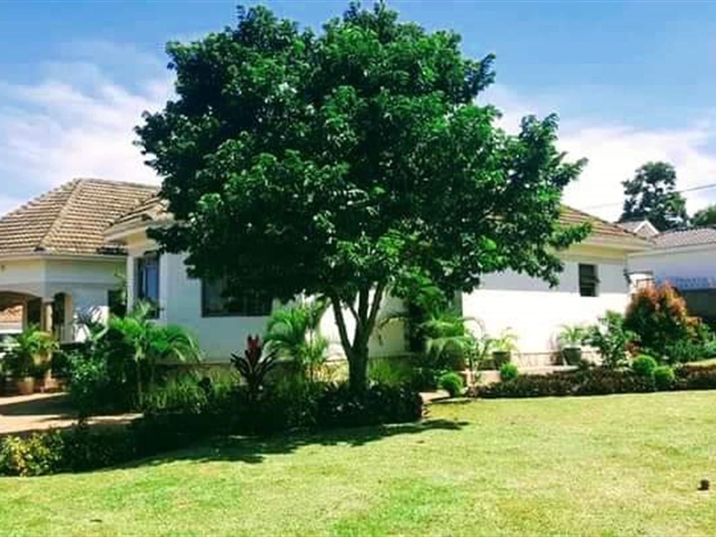 Bungalow for sale in Bweyogerere Wakiso