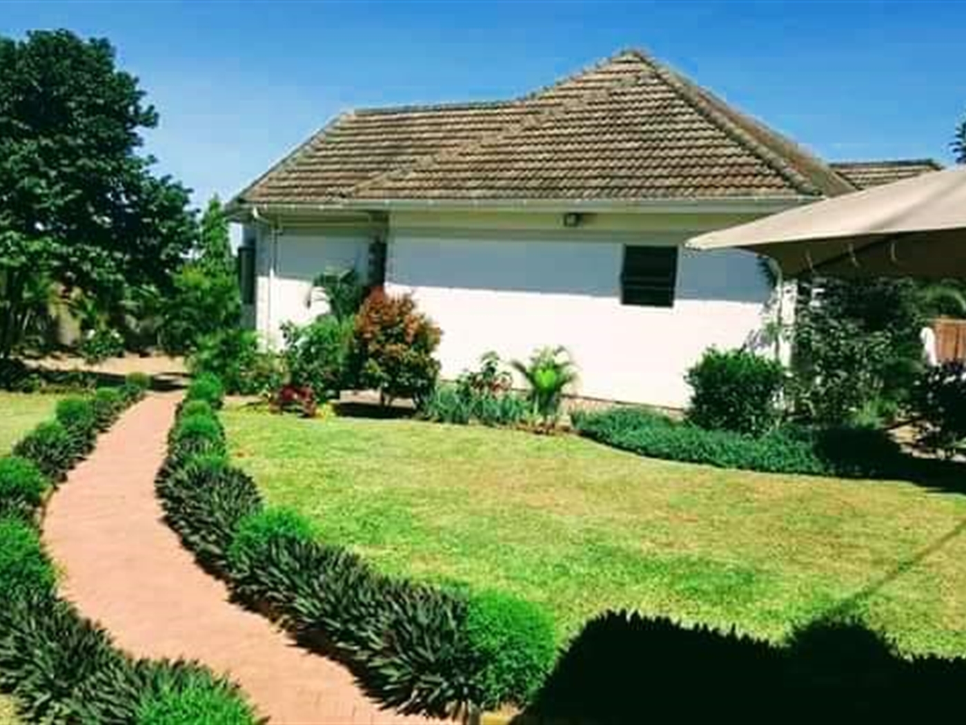 Bungalow for sale in Bweyogerere Wakiso