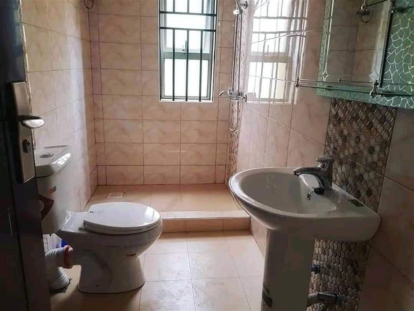 Apartment for rent in Munyonyo Kampala