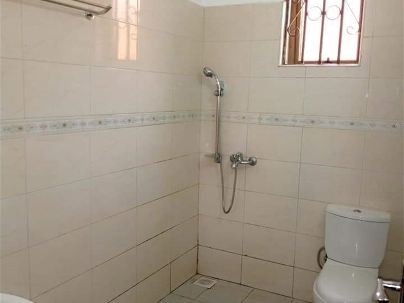 Apartment for rent in Namugongo Wakiso