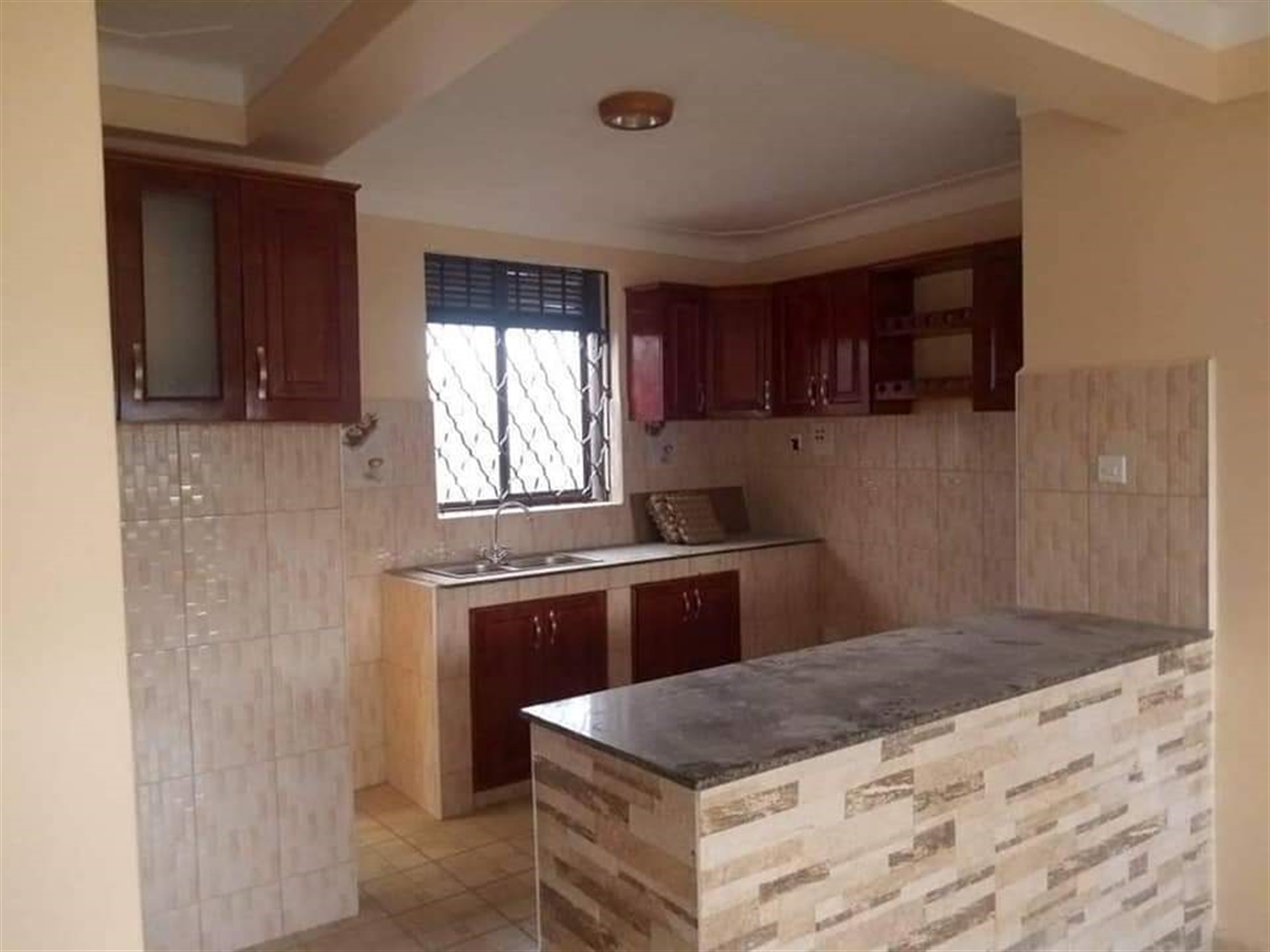 Apartment for rent in Kisaasi Kampala