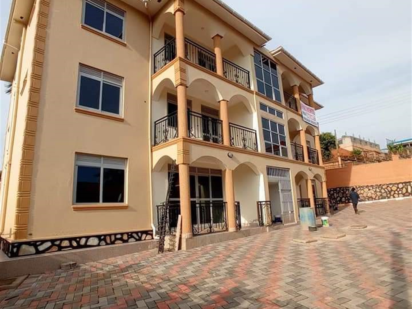 Apartment for rent in Kiwaatule Kampala