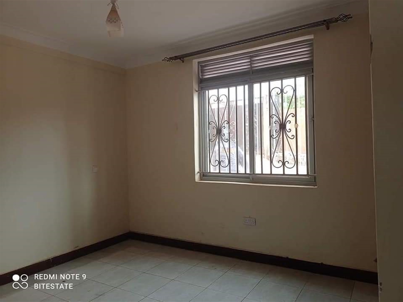 Apartment for rent in Kiwaatule Kampala