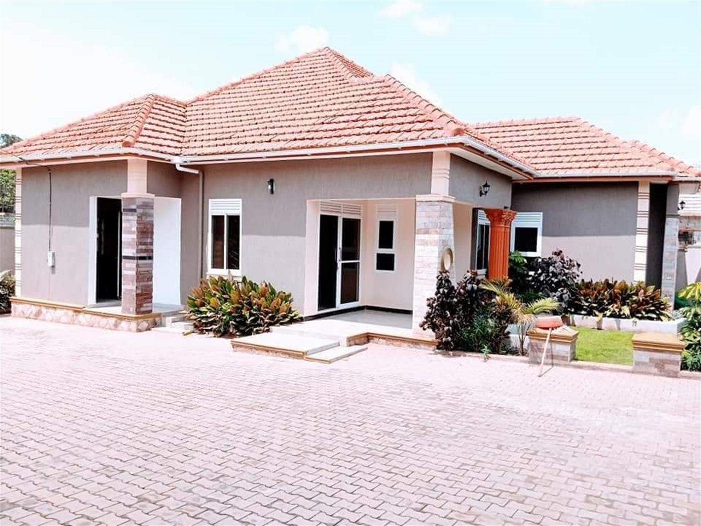 Bungalow for sale in Kira Wakiso