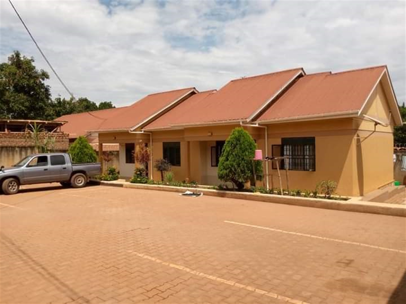 Semi Detached for rent in Kyanja Wakiso