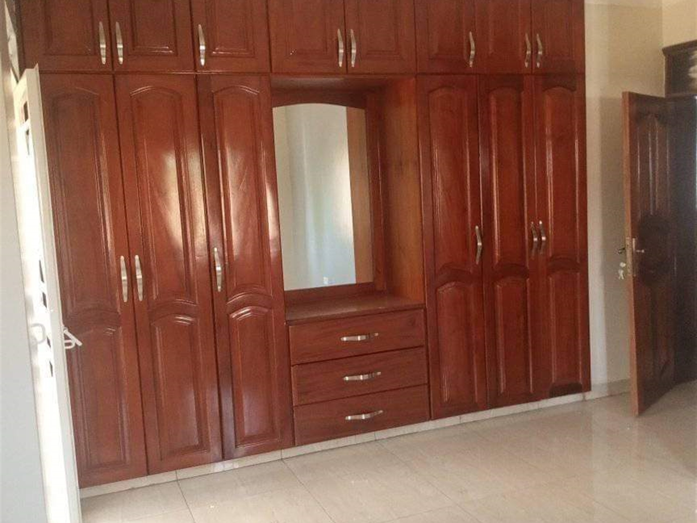 Apartment for rent in Bukoto Kampala