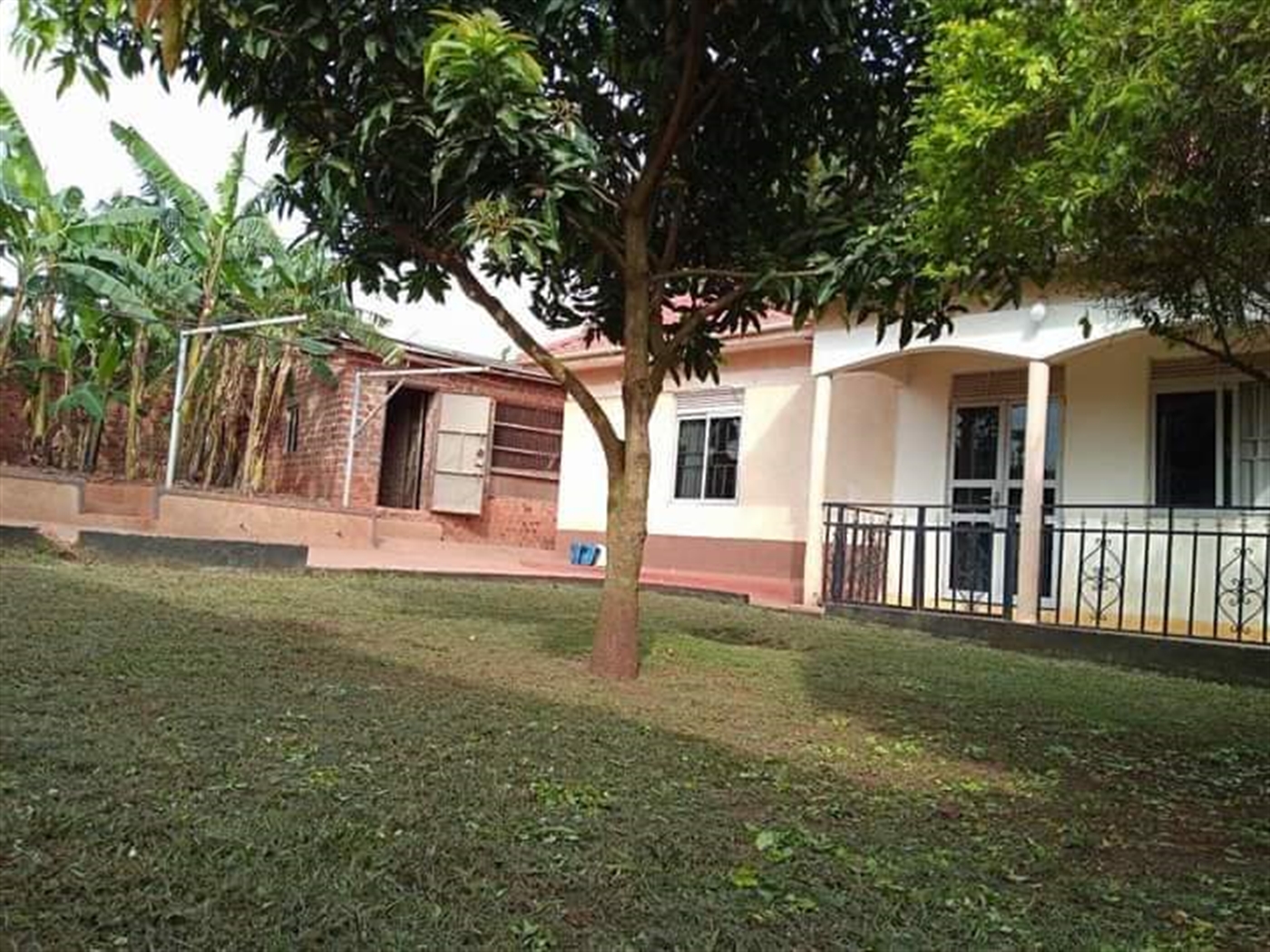 Bungalow for sale in Gayaza Wakiso