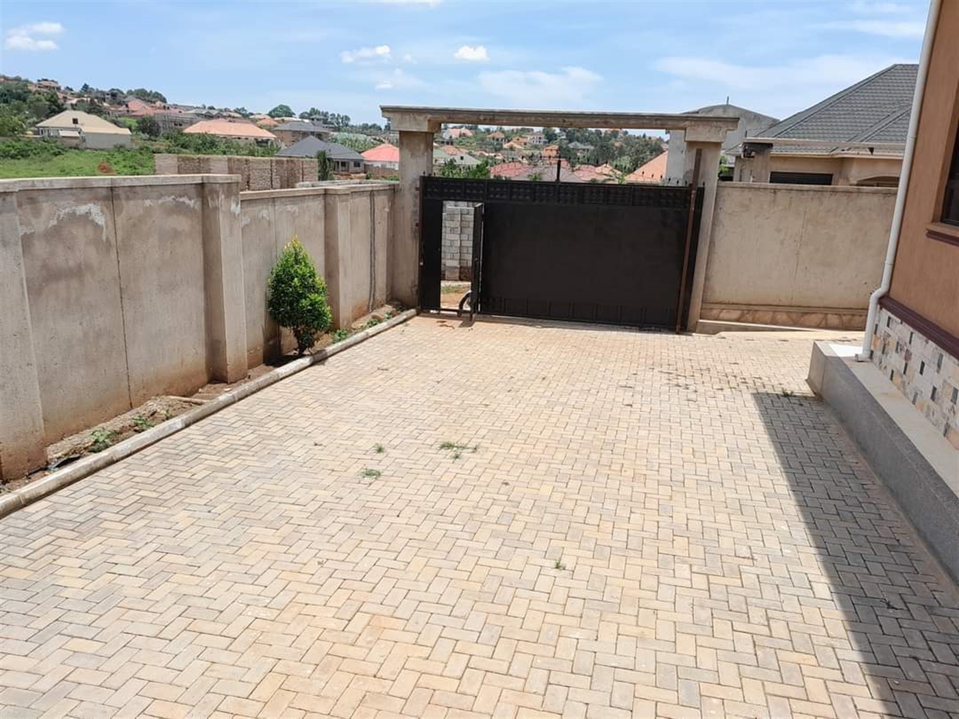 Bungalow for sale in Namugongo Wakiso