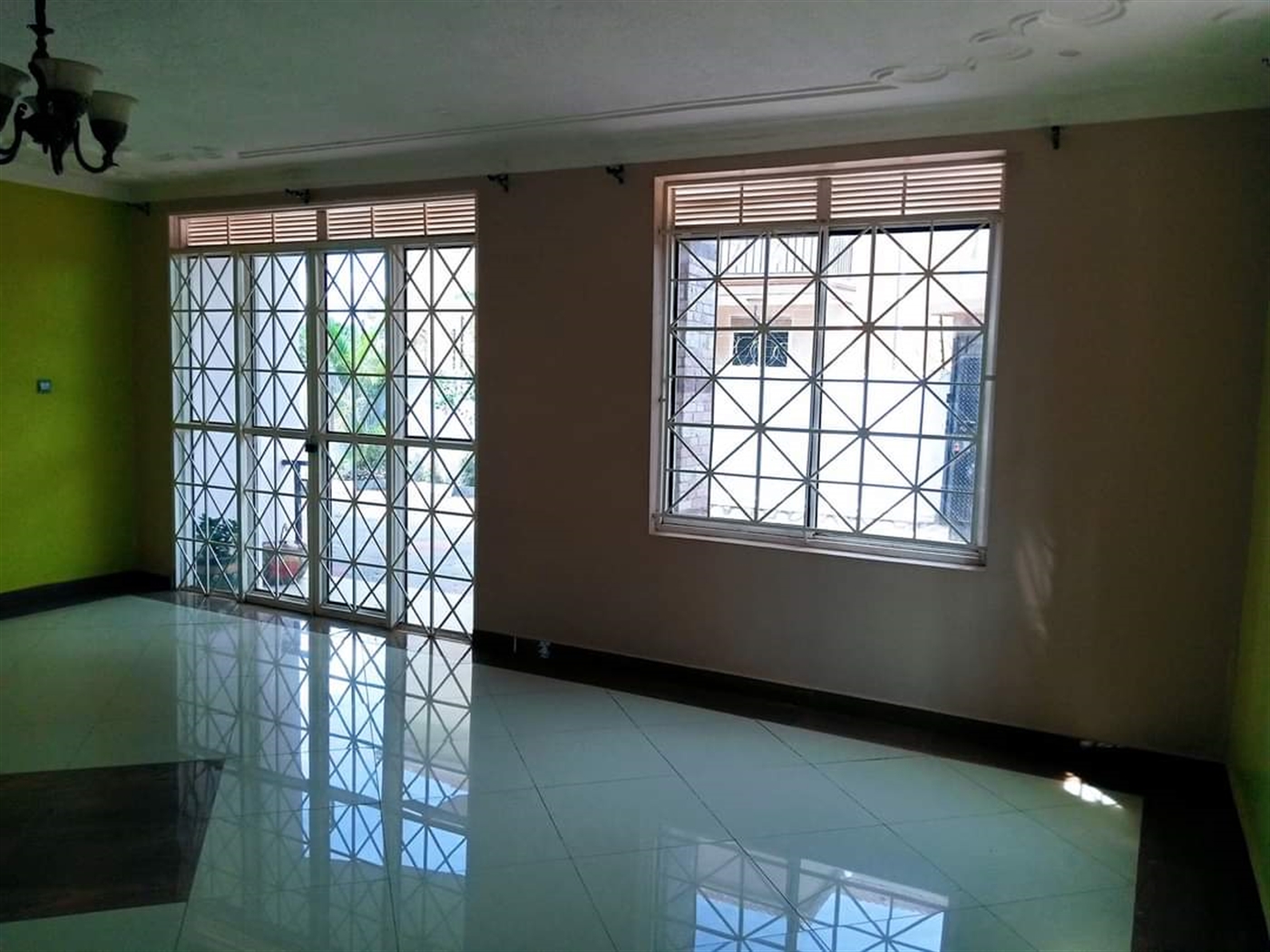 Duplex for sale in Kira Wakiso