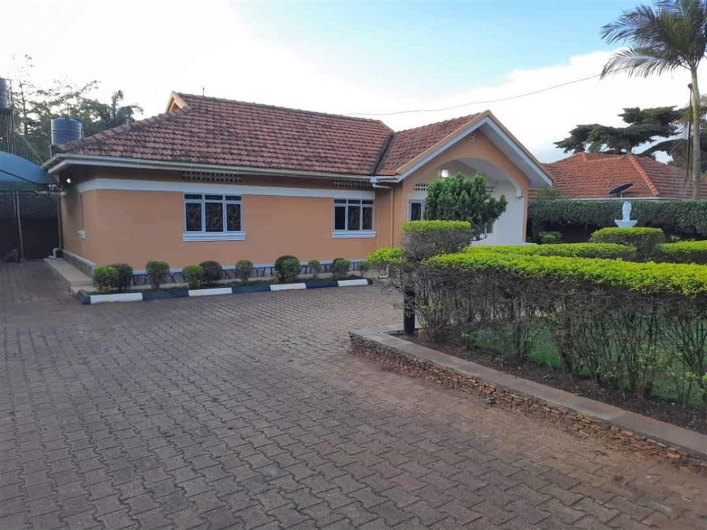 Bungalow for rent in Naalya Wakiso