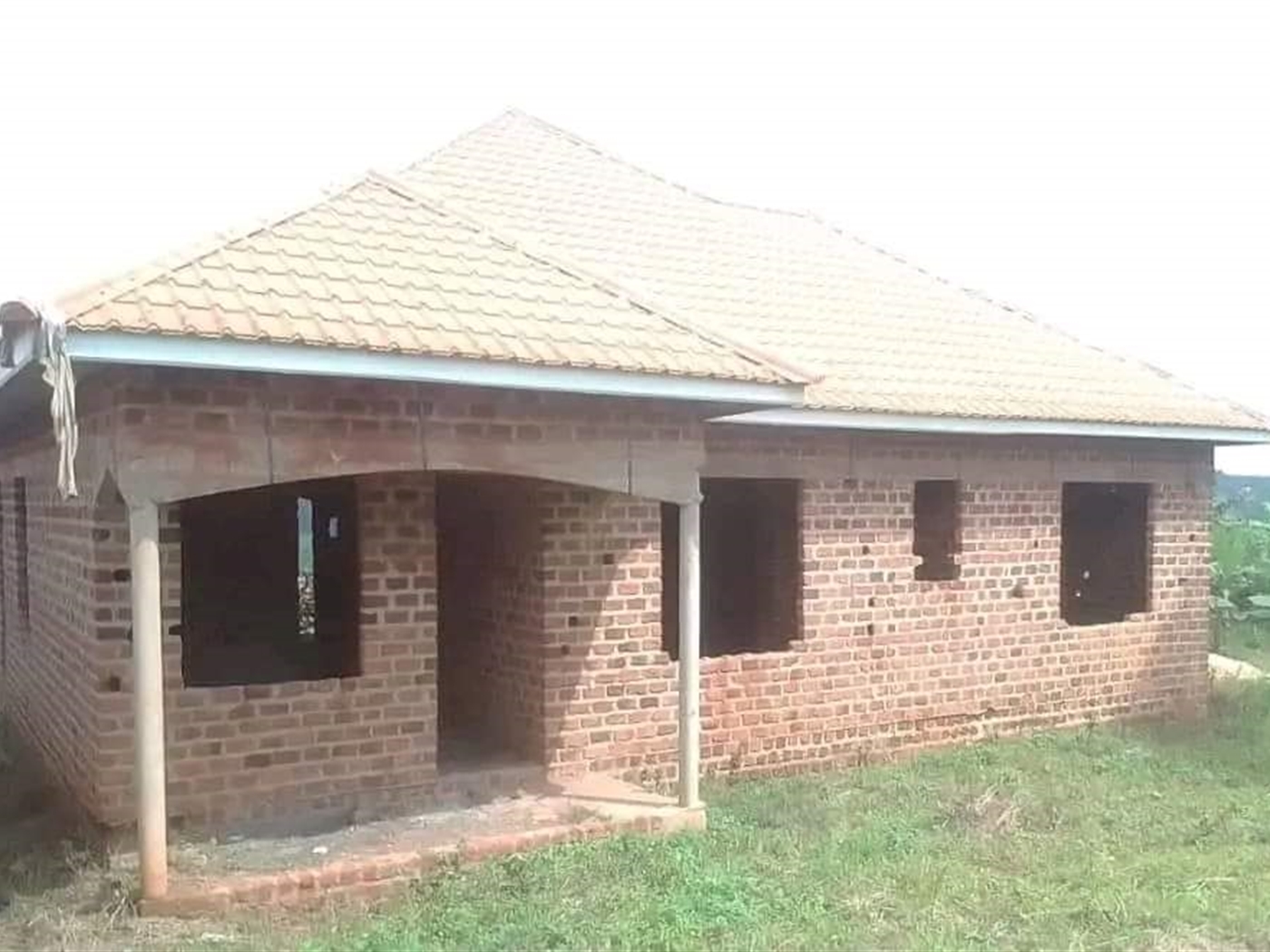 Shell House for sale in Namugongo Wakiso