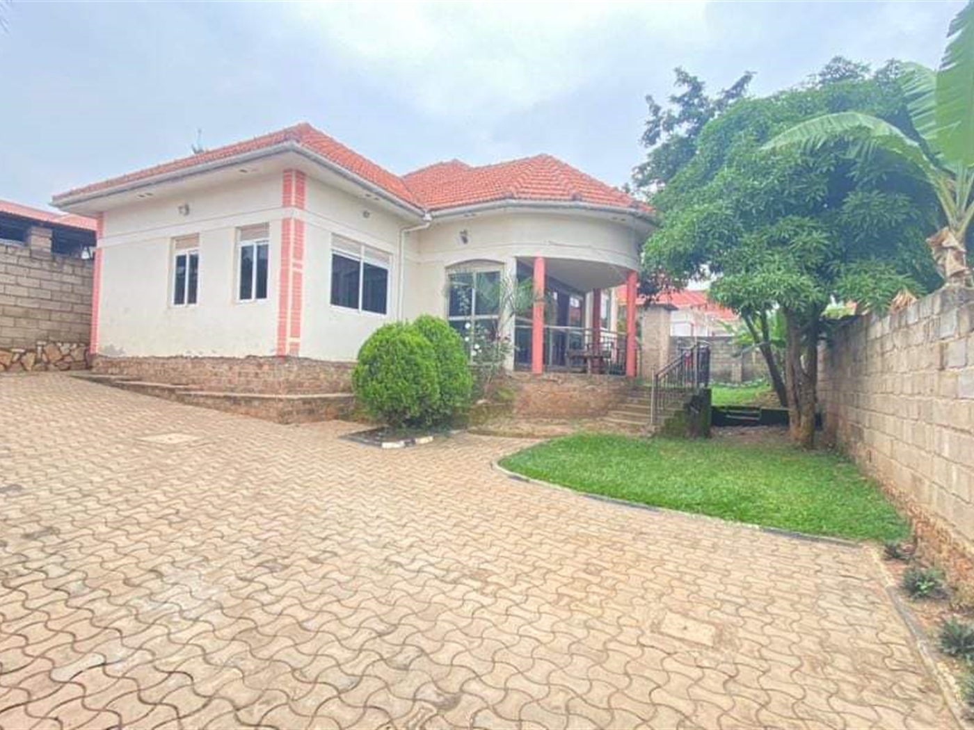 Bungalow for sale in Gayaza Wakiso