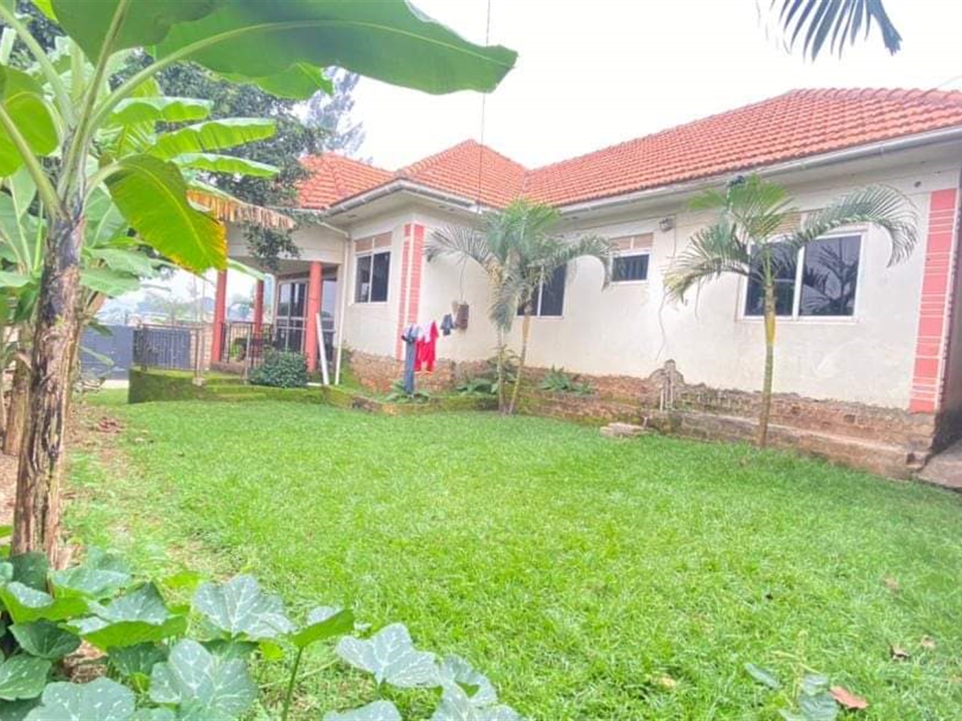 Bungalow for sale in Gayaza Wakiso