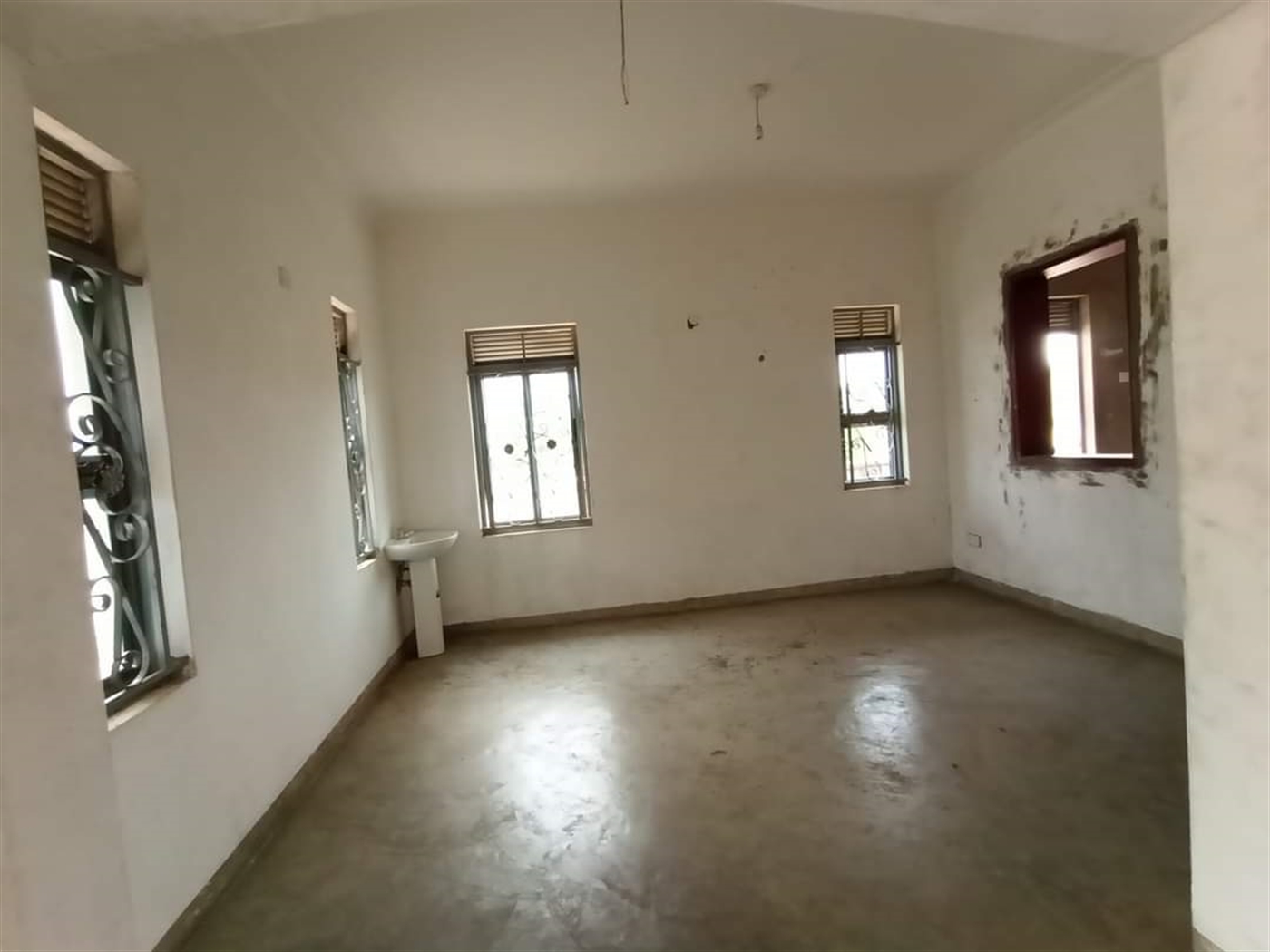 Bungalow for sale in Namugongo Wakiso