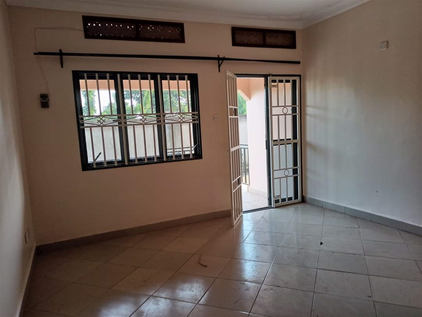 Semi Detached for rent in Namugongo Wakiso