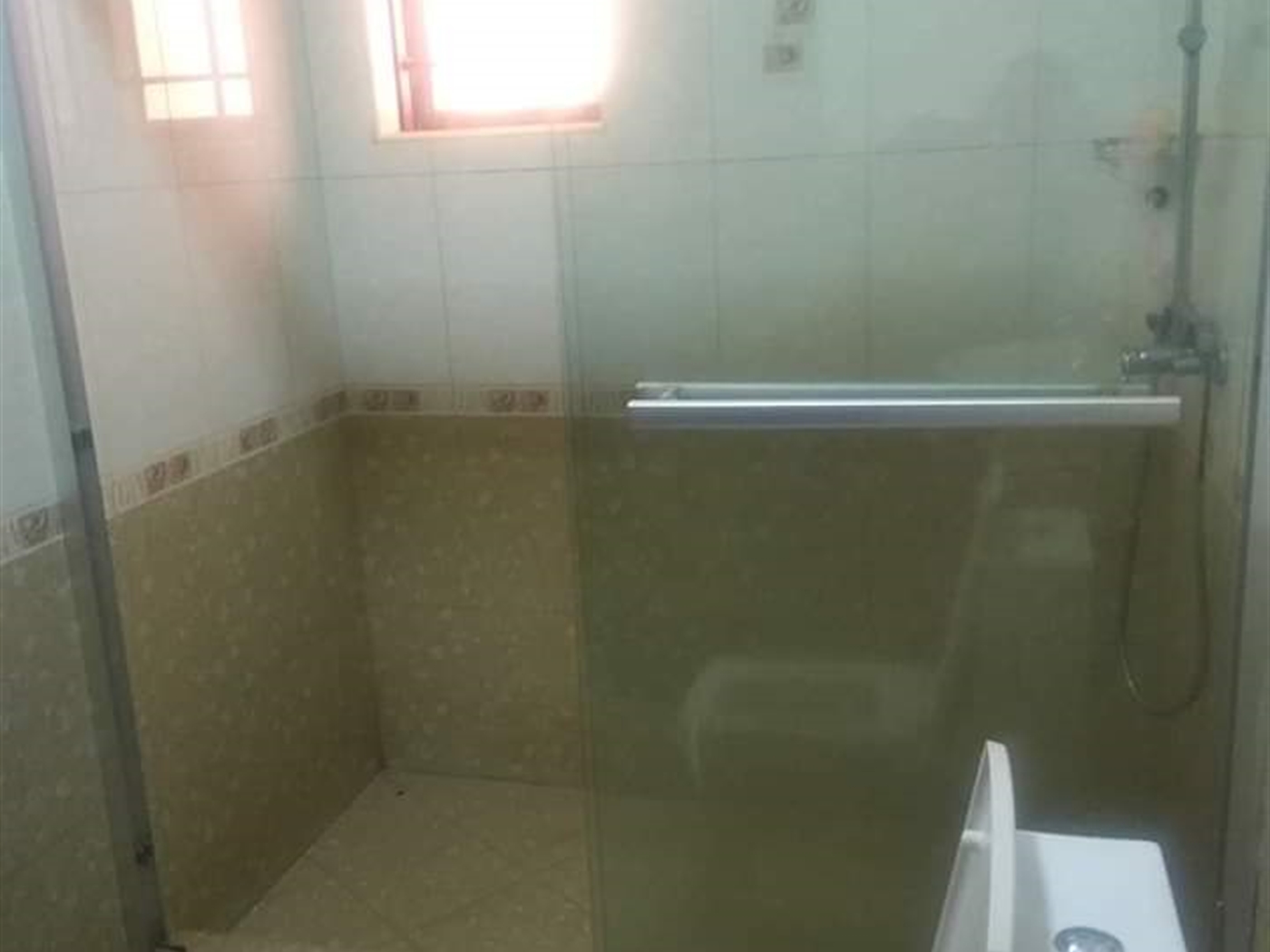 Apartment for rent in Kiwaatule Kampala