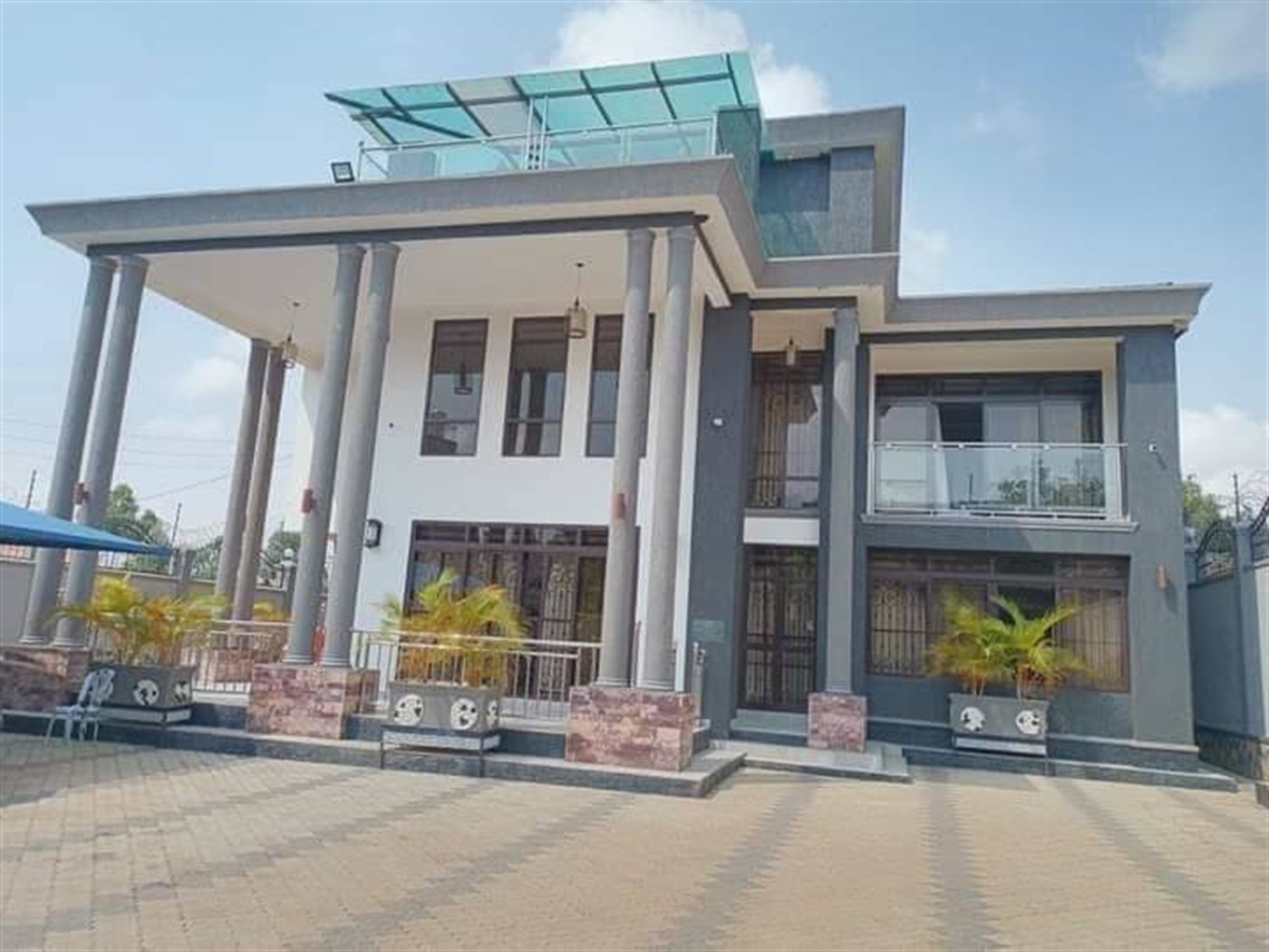 Mansion for sale in Muyenga Kampala