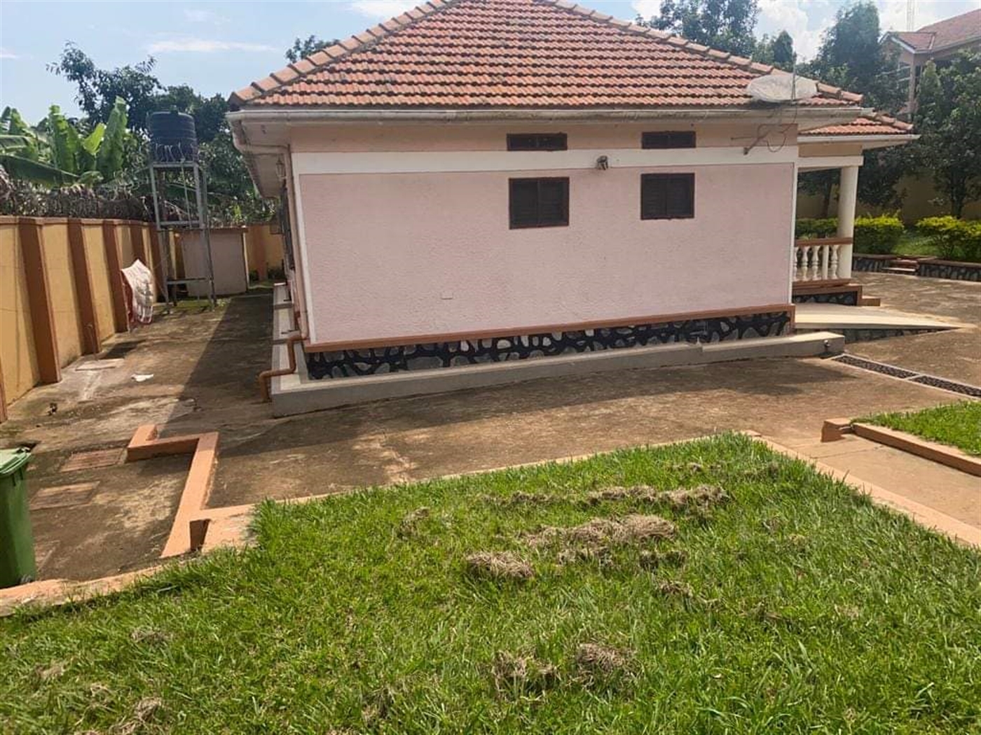 Bungalow for sale in Katabi Wakiso