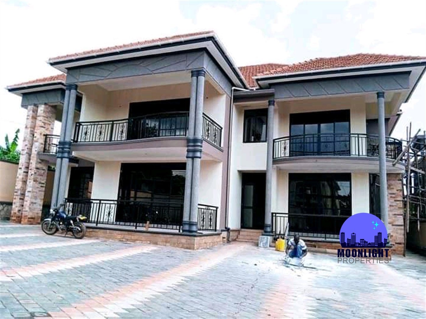 Storeyed house for sale in Kira Wakiso