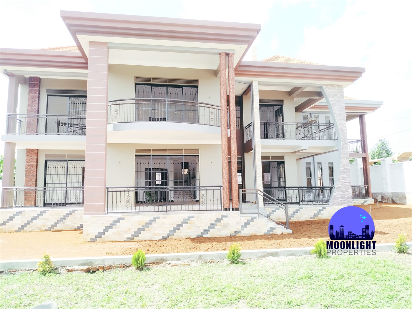 Mansion for sale in Kungu Wakiso