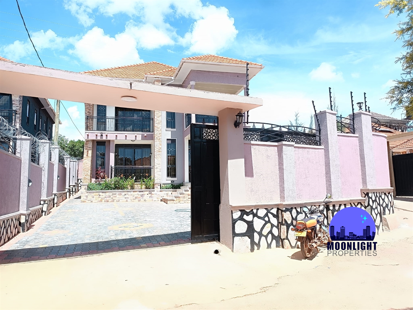 Storeyed house for sale in Kira Wakiso